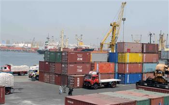 طفرة ملحوظة في حركة السفن والبضائع المتداولة بميناء الإسكندرية 