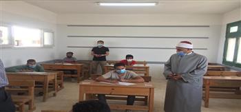 رئيس منطقة البحر الأحمر الأزهرية يتفقد لجان امتحانات الشهادتين الابتدائية والإعدادية 