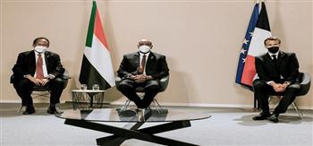  الرئيس الفرنسي يعلن اسقاط 5 مليارات دولار من ديون السودان