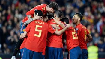 لاعبو منتخب إسبانيا يحصلون على لقاح كورونا قبل اليورو