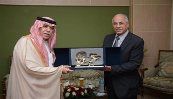 القمر الصناعي دار الهلال