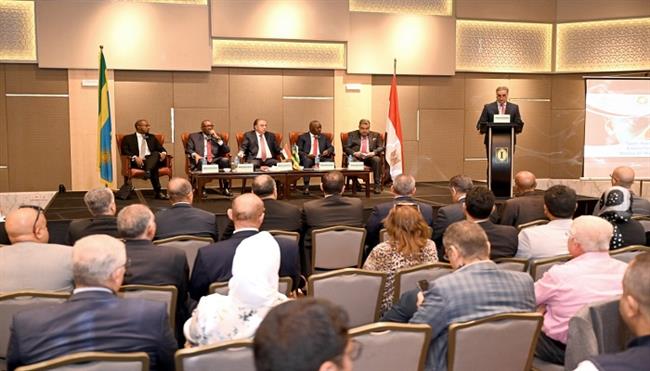 نيفين جامع: مصر تلعب دورًا رئيسيًا في تعزيز مسارات التنمية بدول القارة الإفريقية 