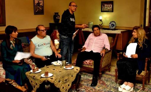 هاني رمزي وسهير رمزي من كواليس مسلسل «القاتل الذى أحبه» (صور) - دار الهلال